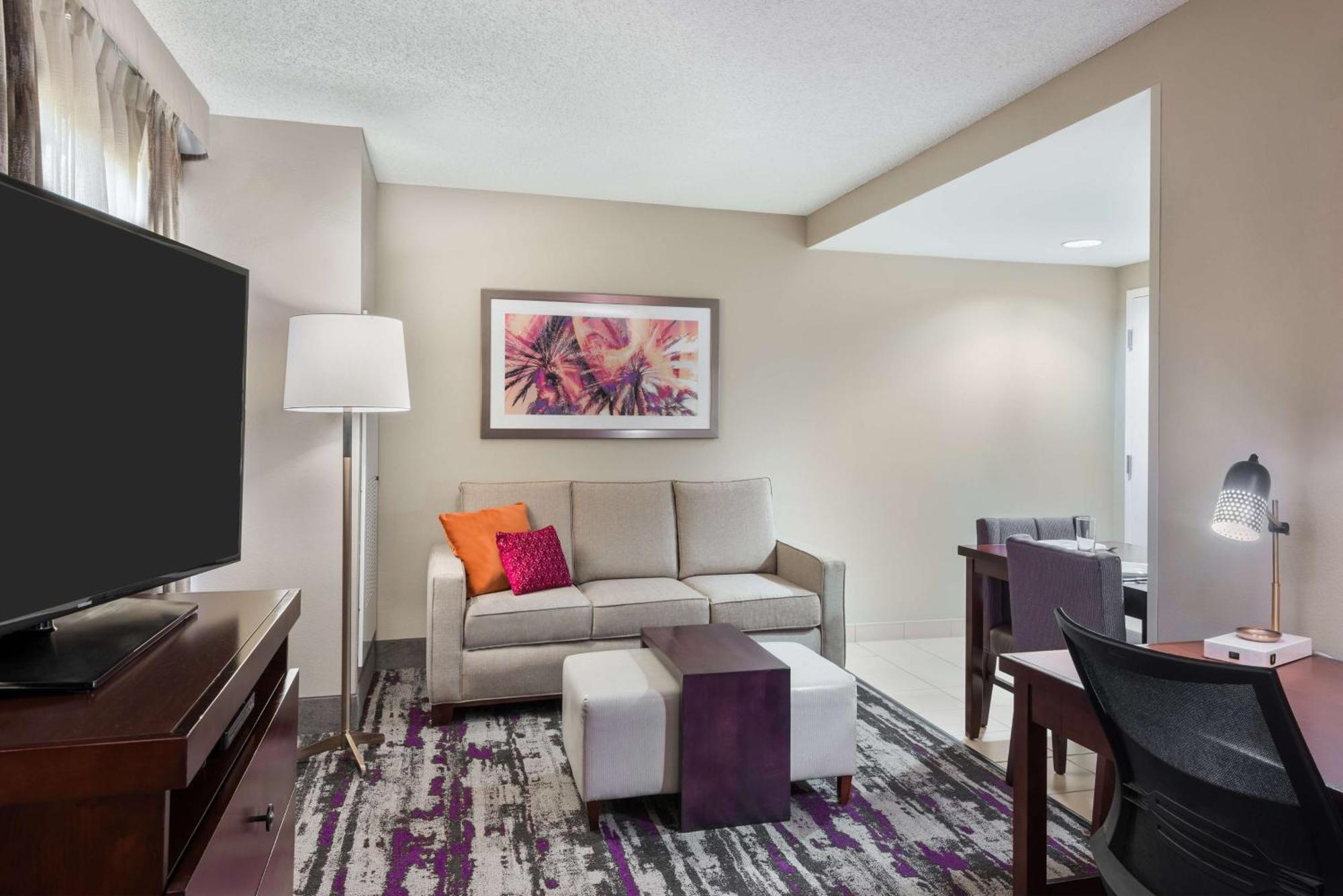 Homewood Suites By Hilton Orlando-Ucf Area Alafaya Esterno foto