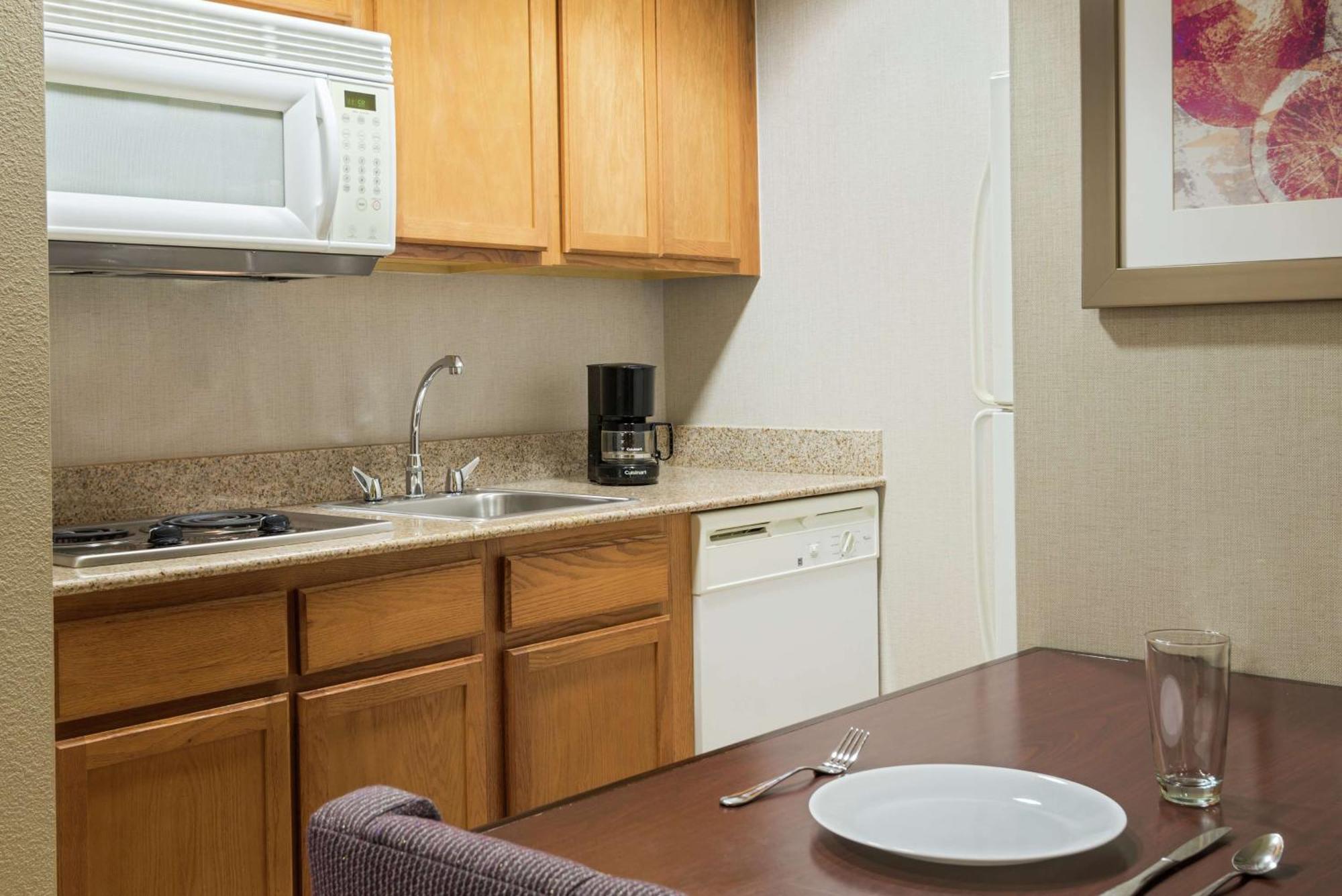 Homewood Suites By Hilton Orlando-Ucf Area Alafaya Esterno foto