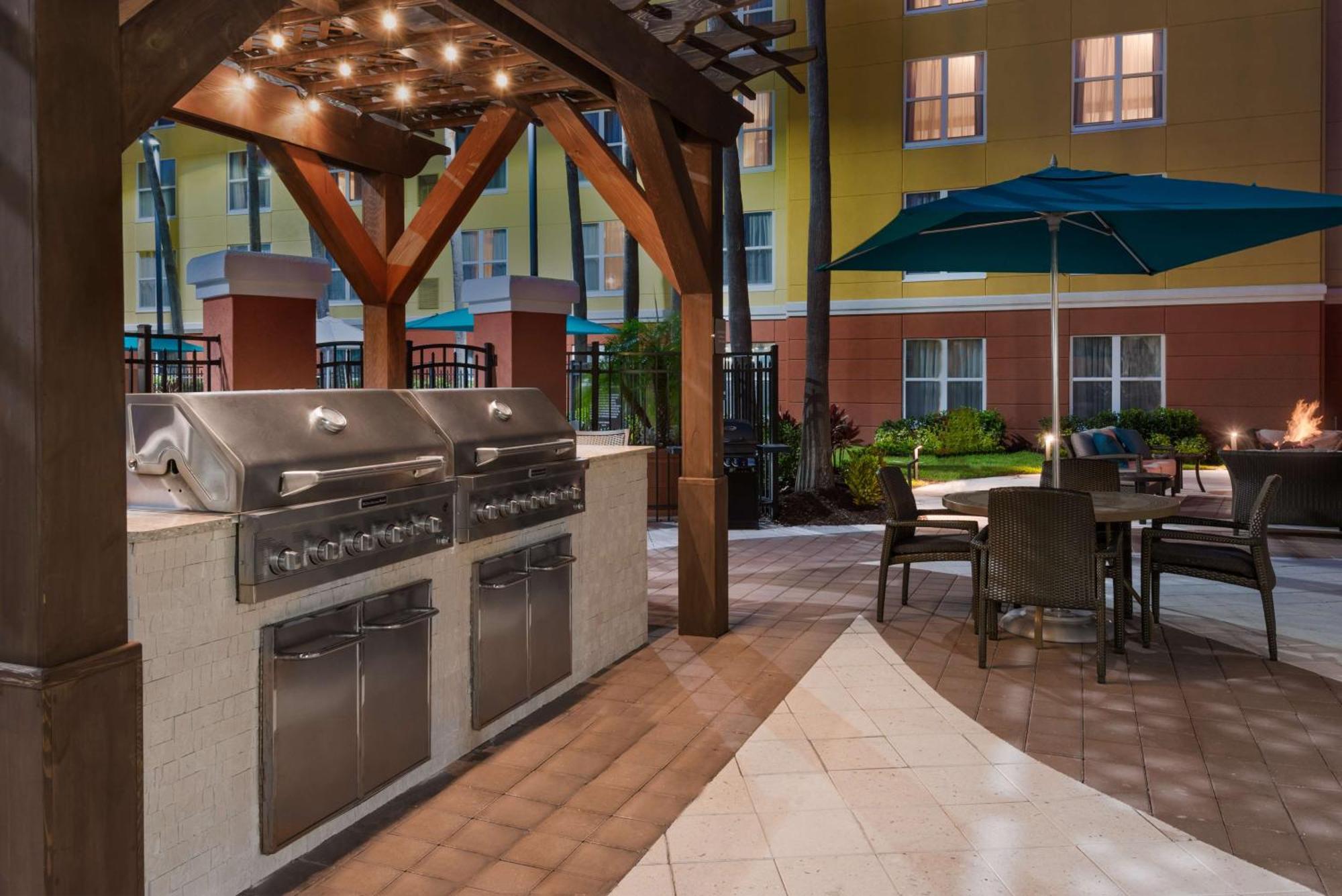 Homewood Suites By Hilton Orlando-Ucf Area Alafaya Esterno foto