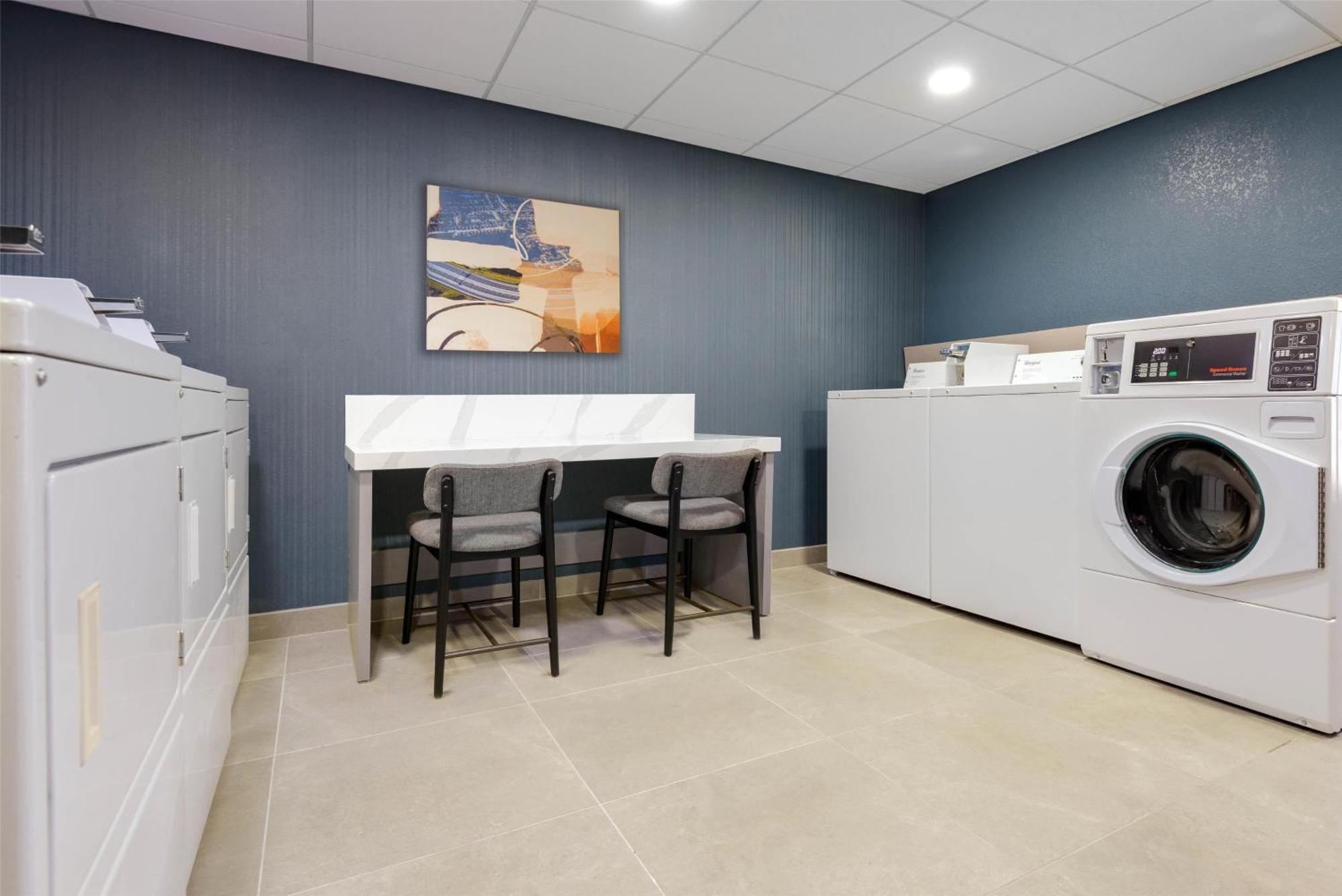 Homewood Suites By Hilton Orlando-Ucf Area Alafaya Esterno foto