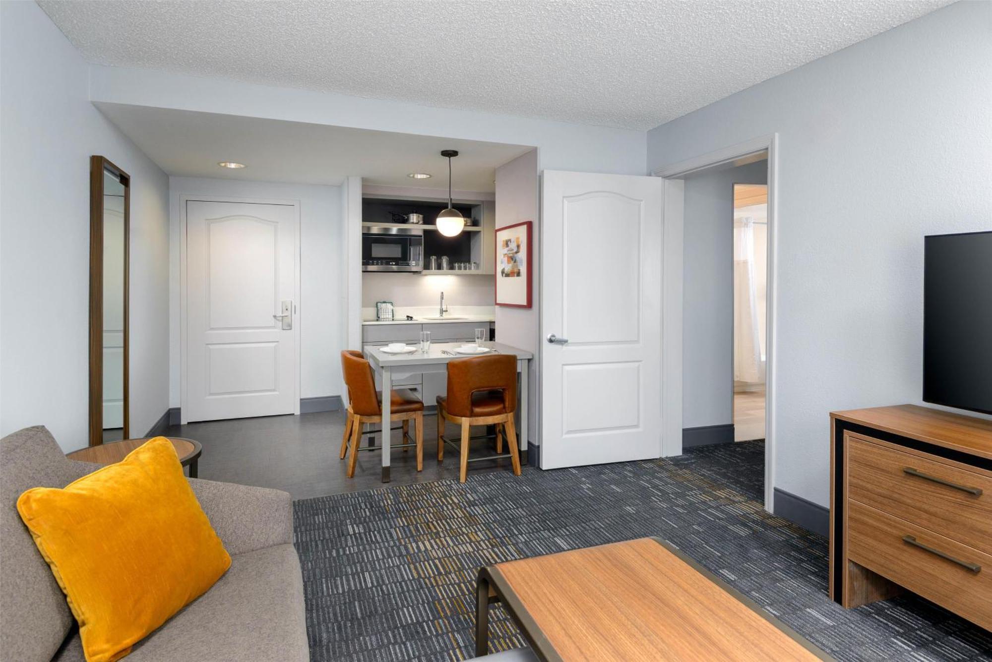 Homewood Suites By Hilton Orlando-Ucf Area Alafaya Esterno foto